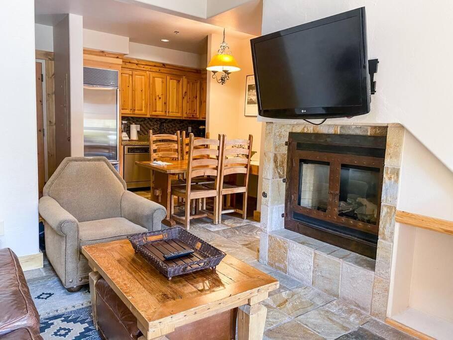 2 Bedroom Condominium - Luxury Skiin And Out Телърайд Екстериор снимка