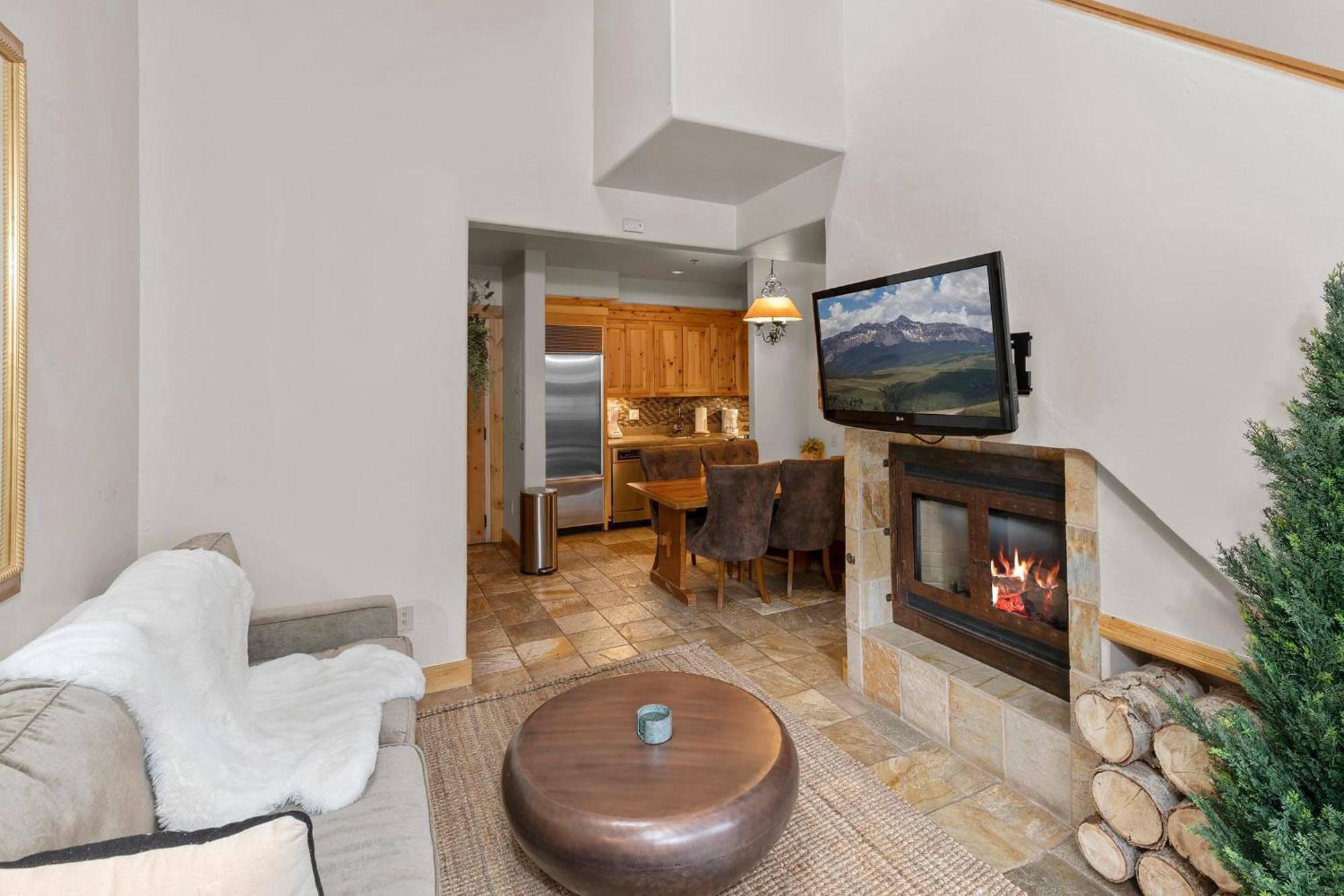 2 Bedroom Condominium - Luxury Skiin And Out Телърайд Екстериор снимка